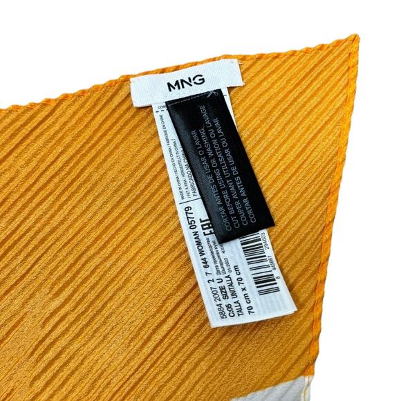 Mango MNG Striped Retro Pleated Scarf Orange Red Blue Neck Geometric Mod Casual - Picture 5 of 6